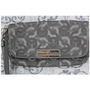 Coach Signature C Monogram‎ Wristlet Clutch Gray Silver Metallic Leather Trim